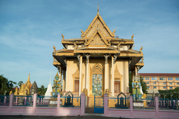 Cambodge - Circuit Lotus du Cambodge et Plage à Koh Rong Sanloem