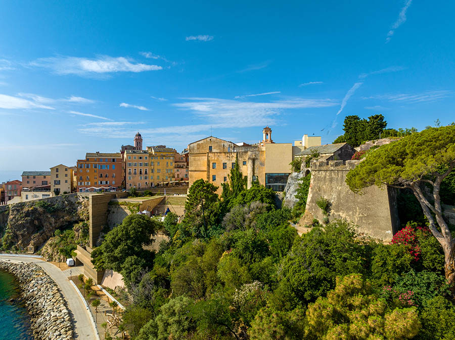 Circuit "Evasion hivernale en Corse de Bastia à Ajaccio en hôtel 4 étoiles"