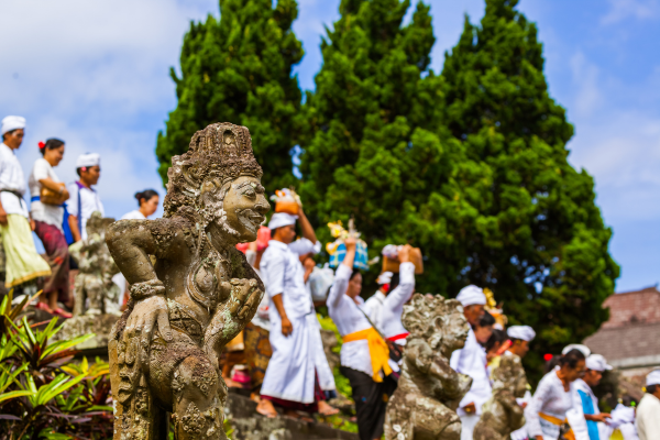 Circuit Balade Authentique du Volcan Ijen aux Rizières de Bali, Circuit Indonésie, Bali par Ôvoyages Circuit Balade Authentique du Volcan Ijen aux Rizières de Bali, Circuit Indonésie, Bali par Ôvoyages