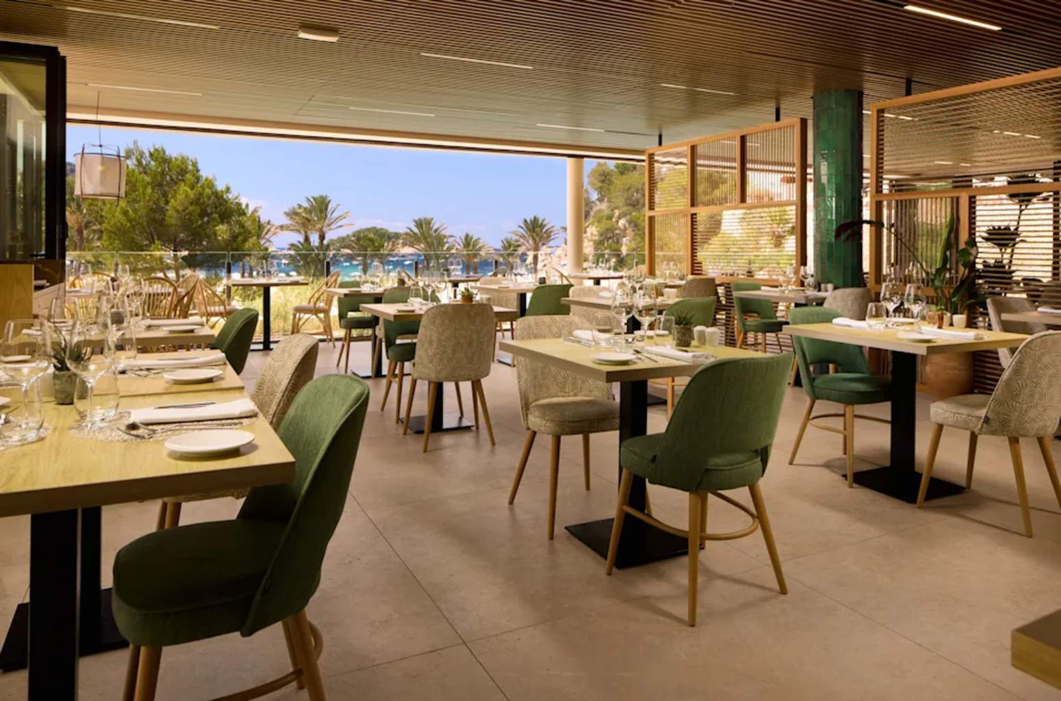 Hôtel Cala San Miguel Ibiza Resort, Curio Collection by Hilton 5* (Adult Only) - 13