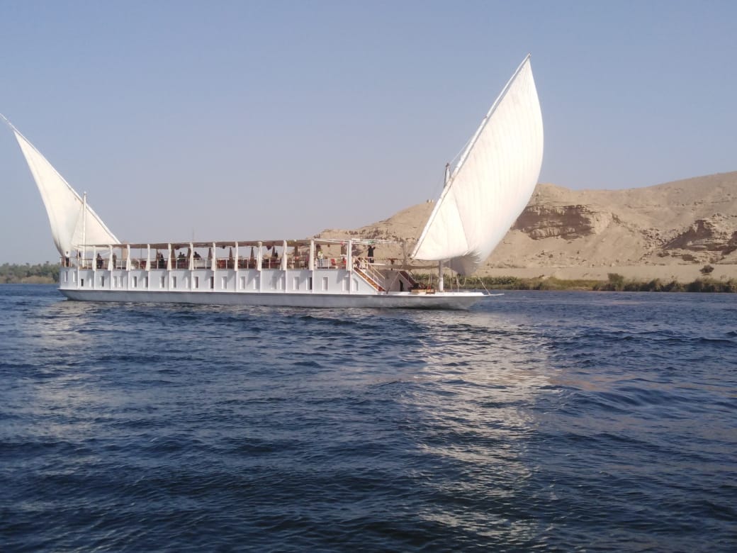 Photo Combiné Egypt Nile Cruises - Nile Aviation