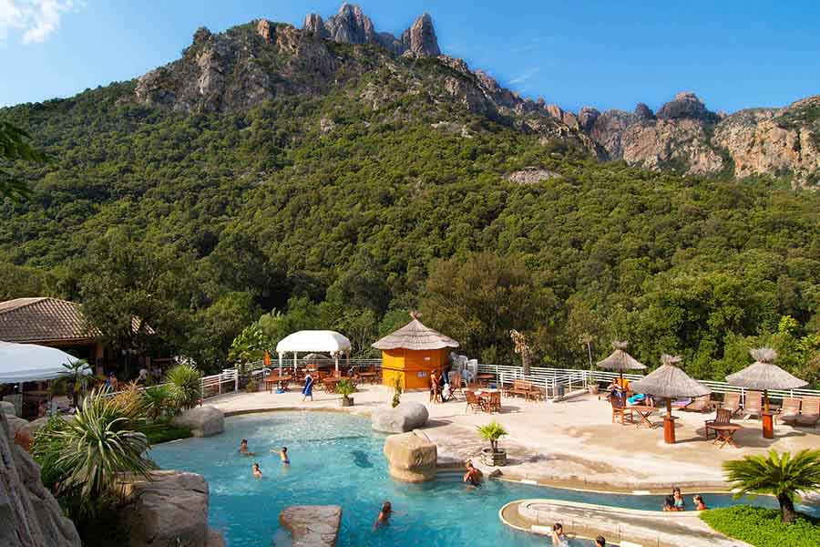 Camping Les Oliviers****