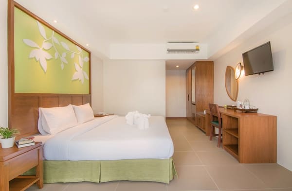 The Leaf Oceanside by Katathani 4* - 2