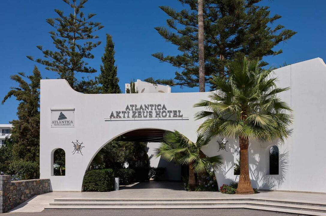 Mon French Club Atlantica Akti Zeus 4* - 18