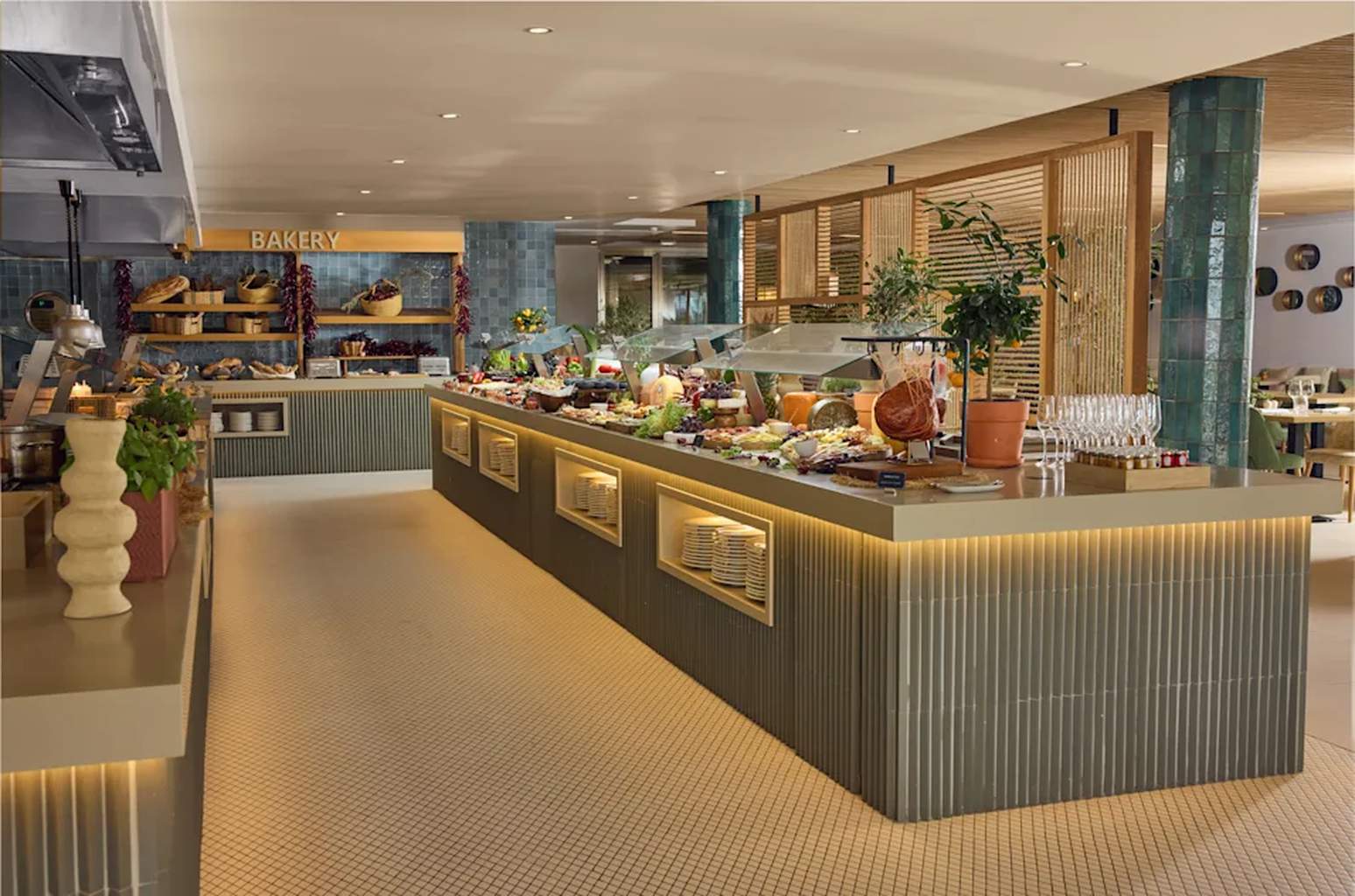 Hôtel Cala San Miguel Ibiza Resort, Curio Collection by Hilton 5* (Adult Only) - 14