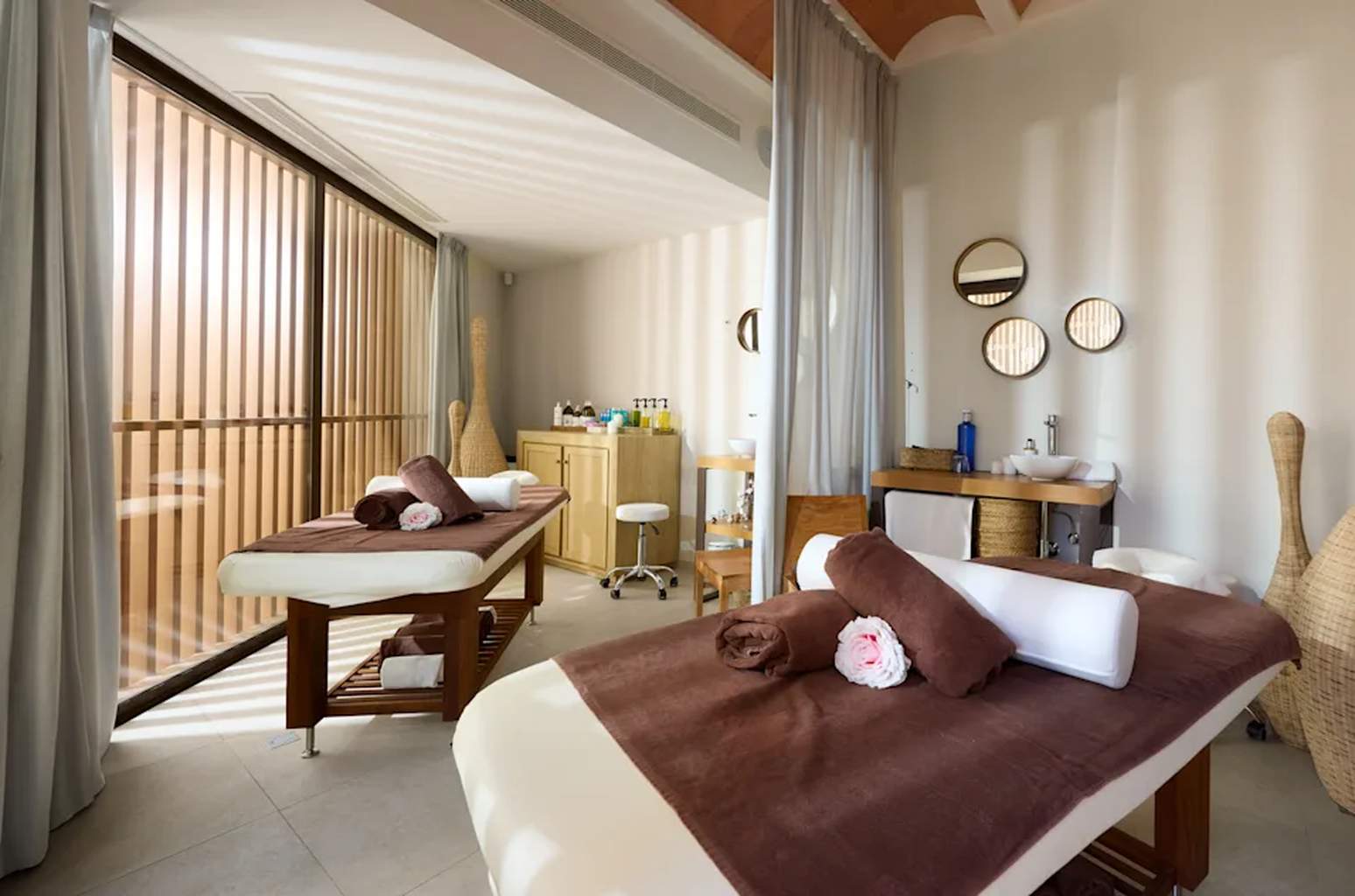 Hôtel Cala San Miguel Ibiza Resort, Curio Collection by Hilton 5* (Adult Only) - 4