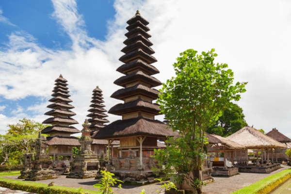 Circuit Bali Autrement : entre Culture, Nature & Traditions en Glamping 4*, Circuit Indonésie, Bali par Ôvoyages Circuit Bali Autrement : entre Culture, Nature & Traditions en Glamping 4*, Circuit Indonésie, Bali par Ôvoyages