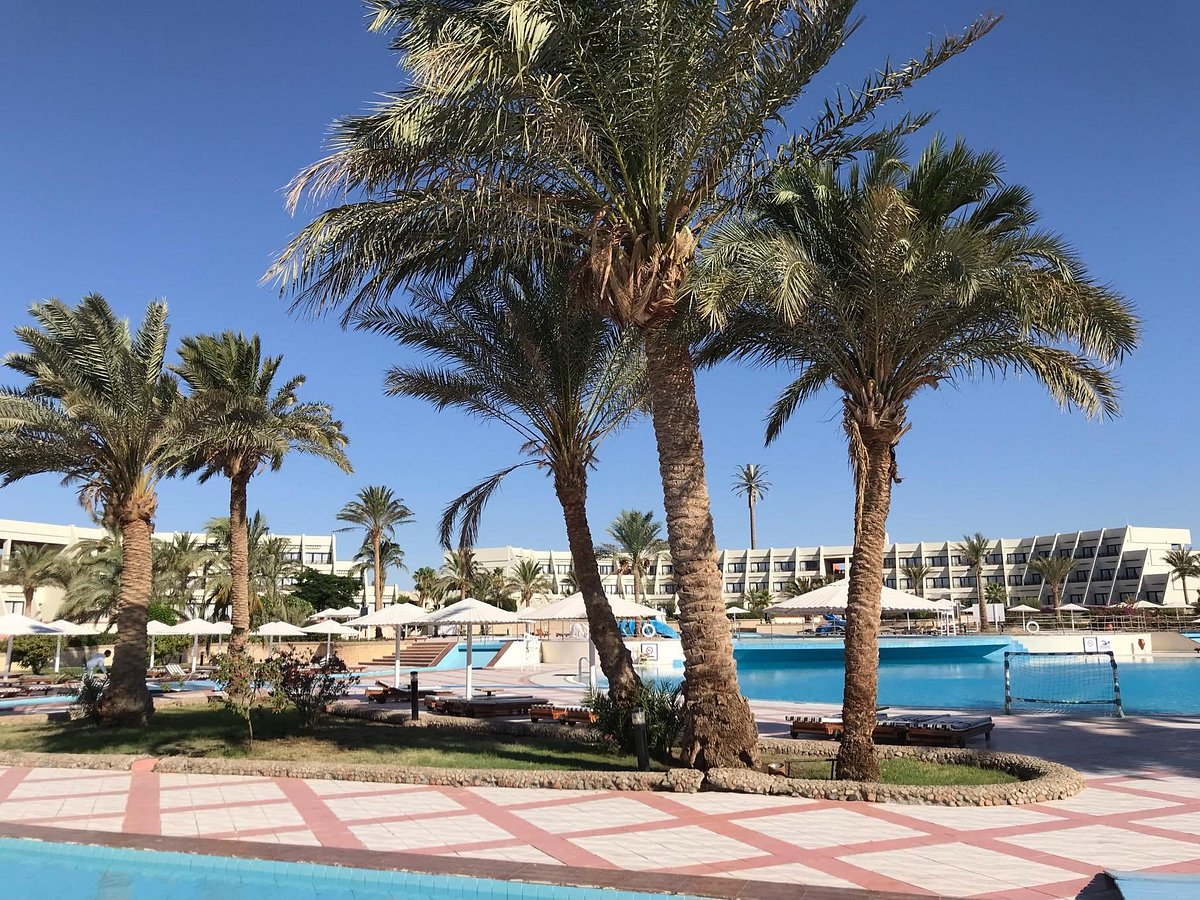 Pharaoh Azur Grand resort 4* Hurghada