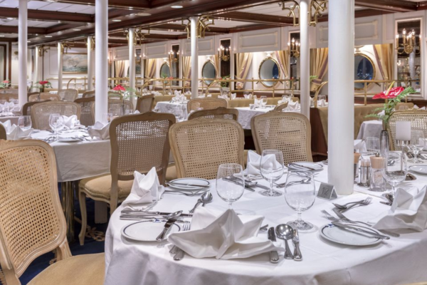 Salle de diner Star Clipper