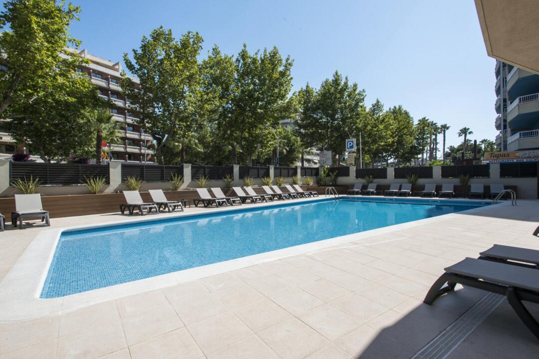 California Apartements - 14