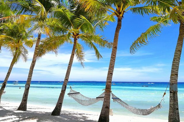 SEJOUR COMBINE BOHOL BEACH CLUB HUNI LIO EL NIDO