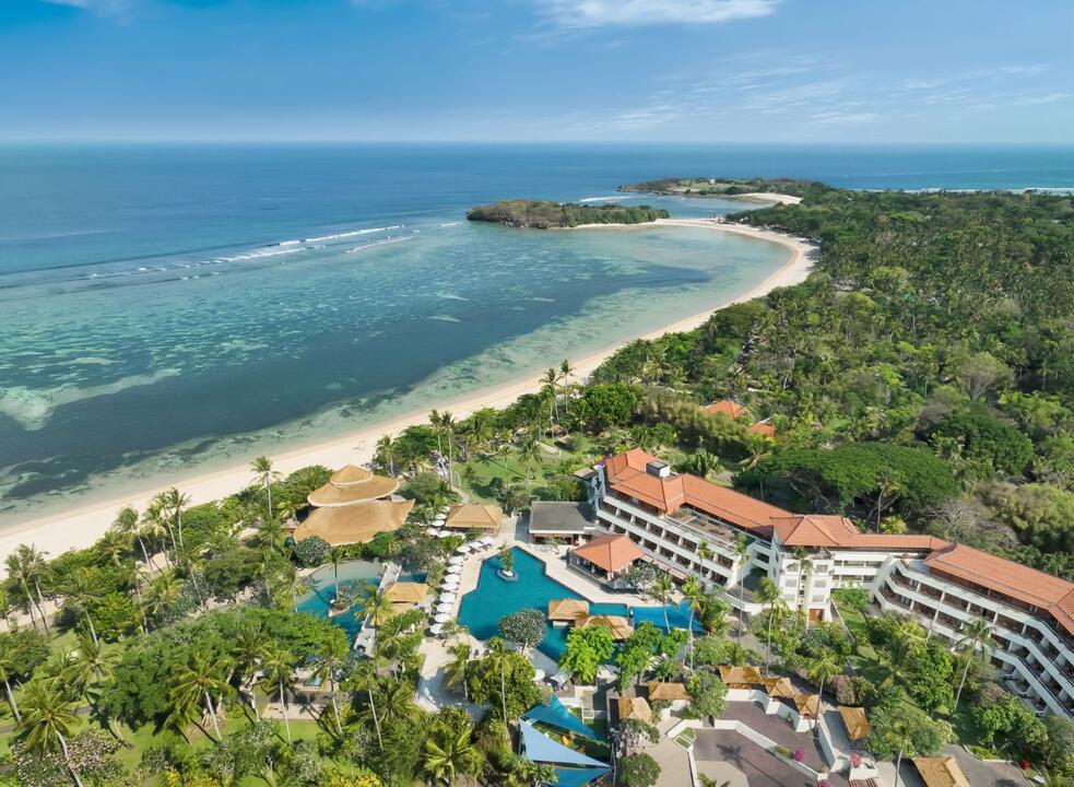 Nusa Dua Beach Hotel 5*