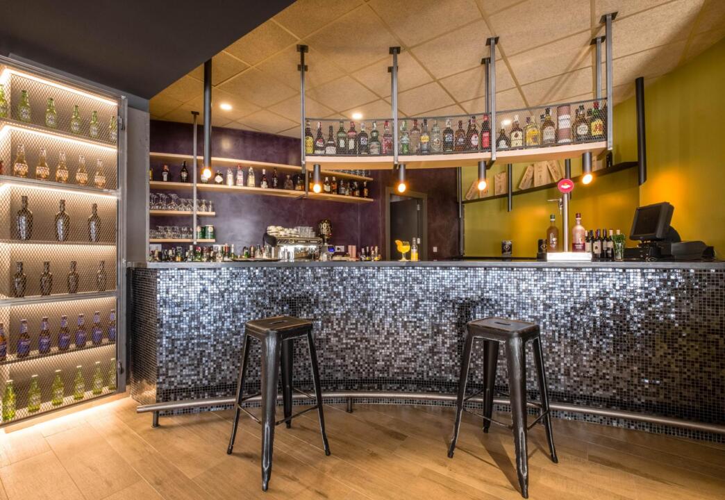 California Apartements - 19