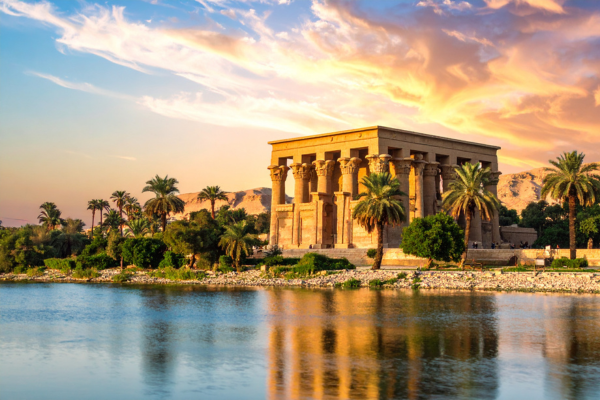 Croisière Le Nil Sacré en Dahabeya, de Louxor au Caire 4*