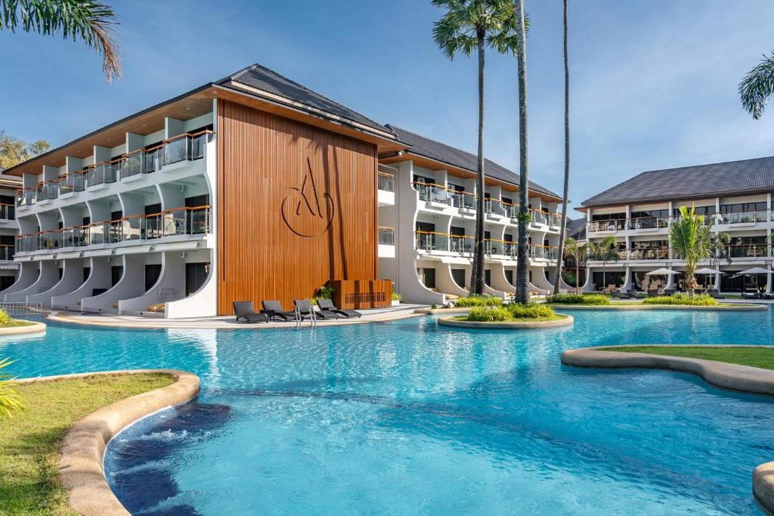 Hôtel Amora Beach Resort Phuket 5*