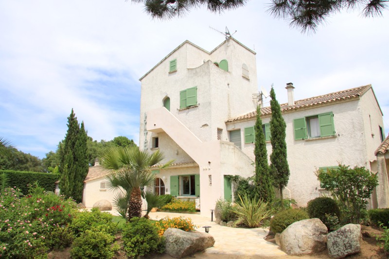 France - Corse - Lecci - Hôtel Caranella Village 3* avec vols réguliers