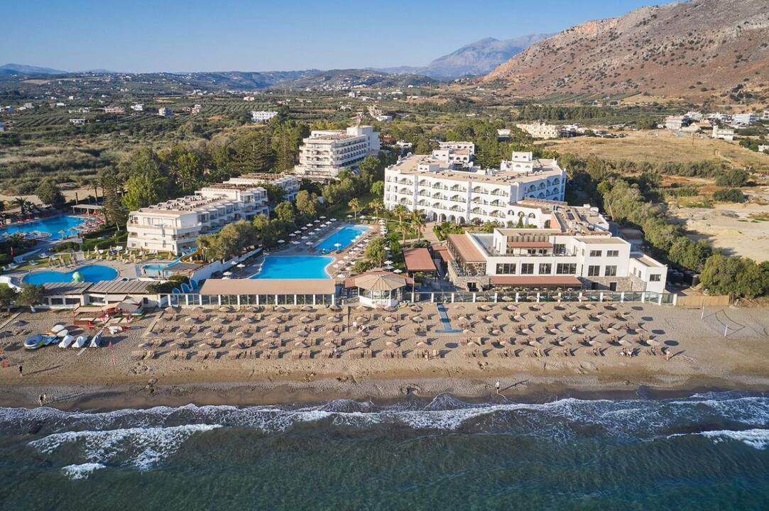 Mon French Club Atlantica Akti Zeus 4* - 1