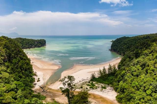 PENINSULE EXTENSION BORNEO 3*