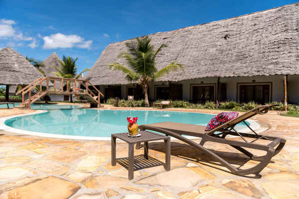 Karafuu Beach Resort and Spa 5* - 4