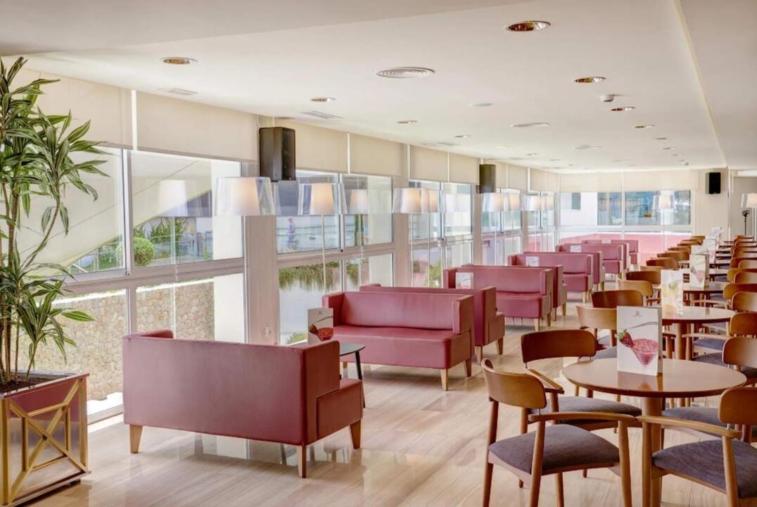 Hôtel Hipotels Coma Gran 4* - 10