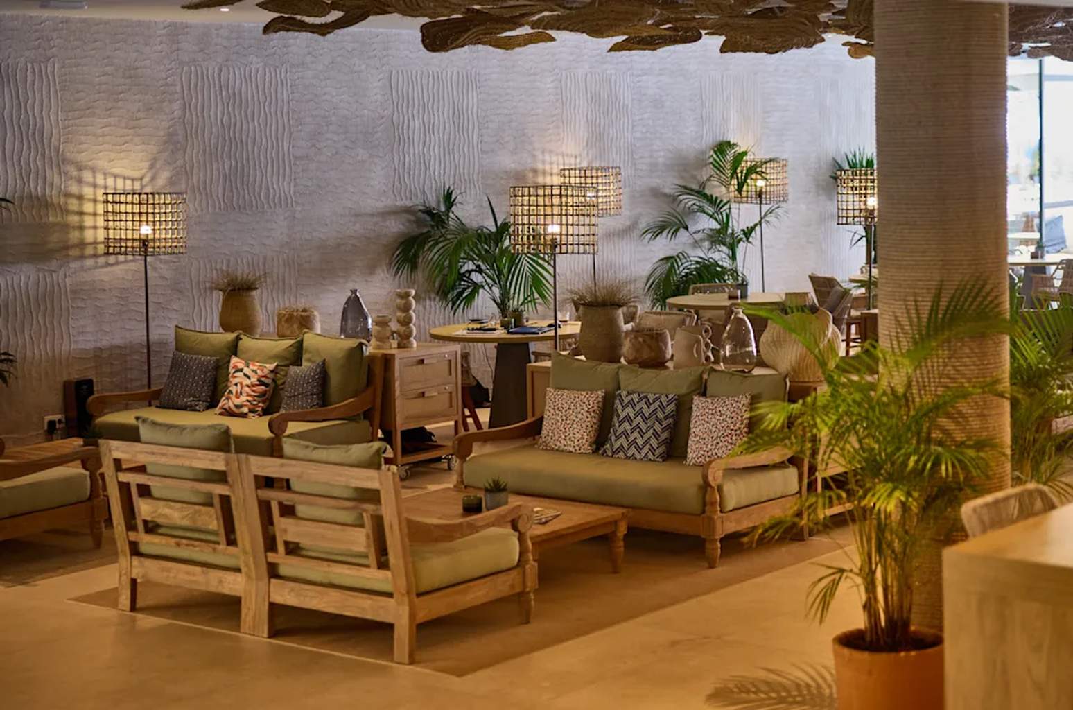 Hôtel Cala San Miguel Ibiza Resort, Curio Collection by Hilton 5* (Adult Only) - 10