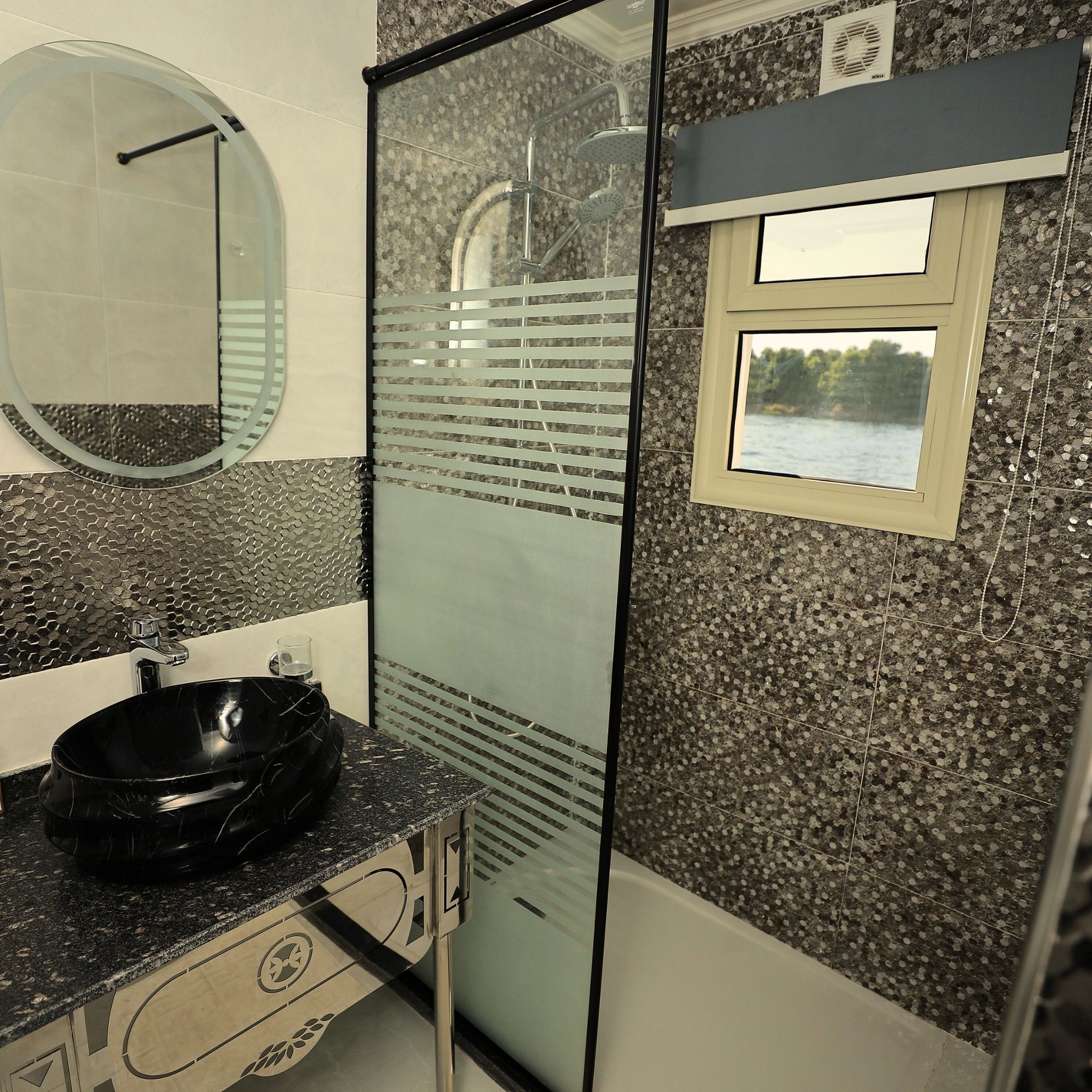 Photo Combiné ENC Travel