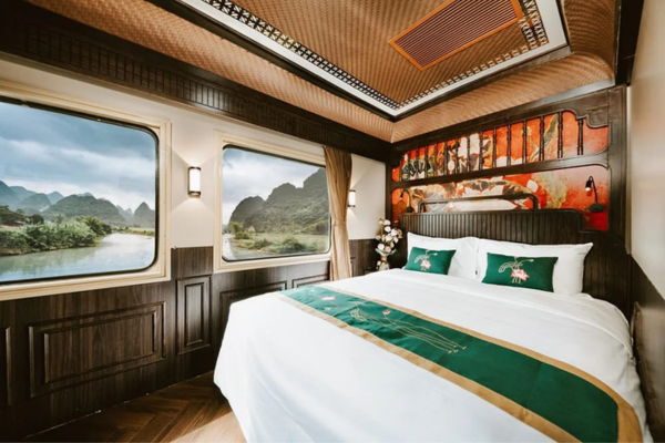 Trajet en train de luxe SJourney - Terrestre Hors Vols - ** Collection Prestige ** - 36