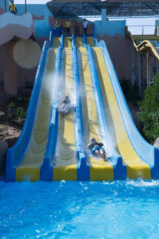 Titanic Aqua Park Resort 4* - 3