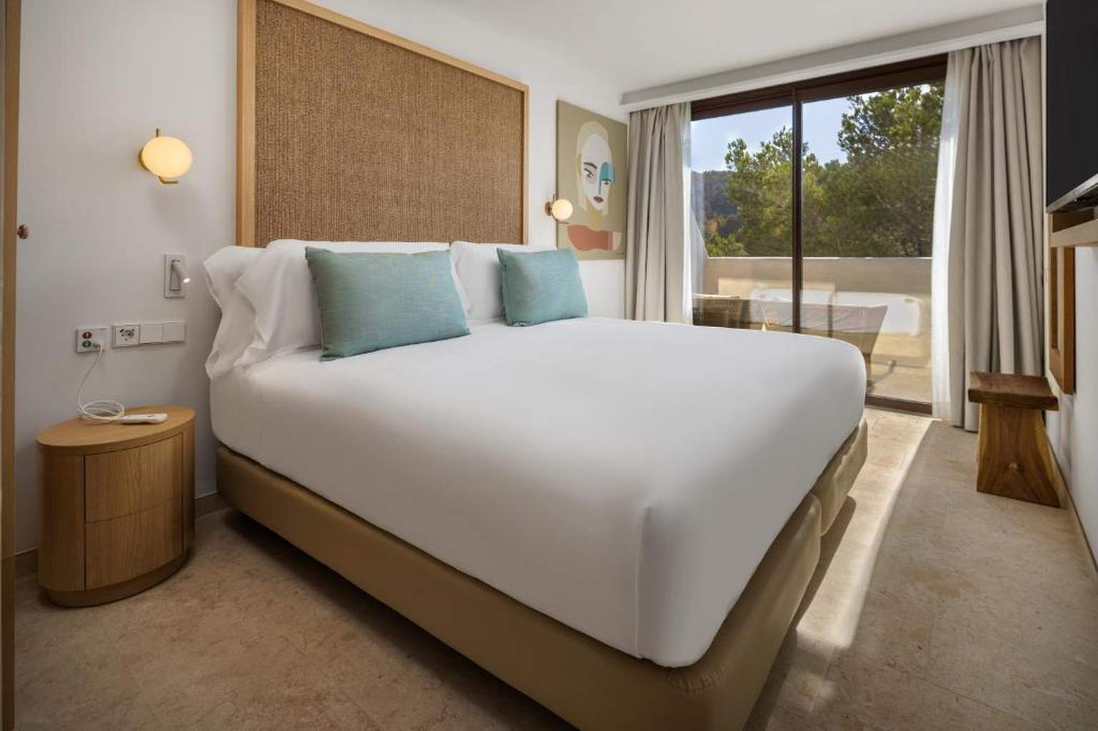 Hôtel Cala San Miguel Ibiza Resort, Curio Collection by Hilton 5* (Adult Only) - 17