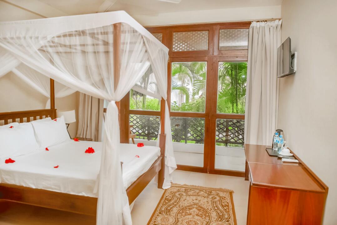 Hotel AHG Hisia Nungwi Experience 4* - 6