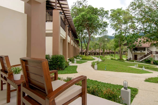 The Leaf Oceanside by Katathani 4* - 4