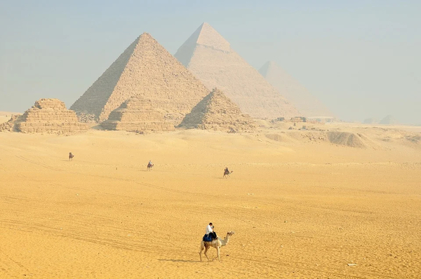 Papyrus et Pyramides dEgypte 5 *