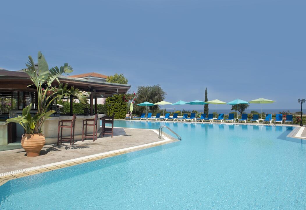 Akamanthea Holiday Village 4*