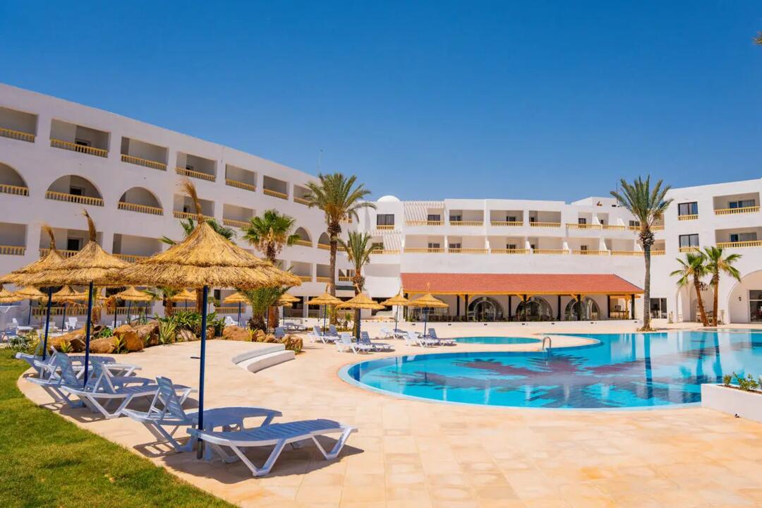 Hotel Club Blumar Resort & Spa 4*