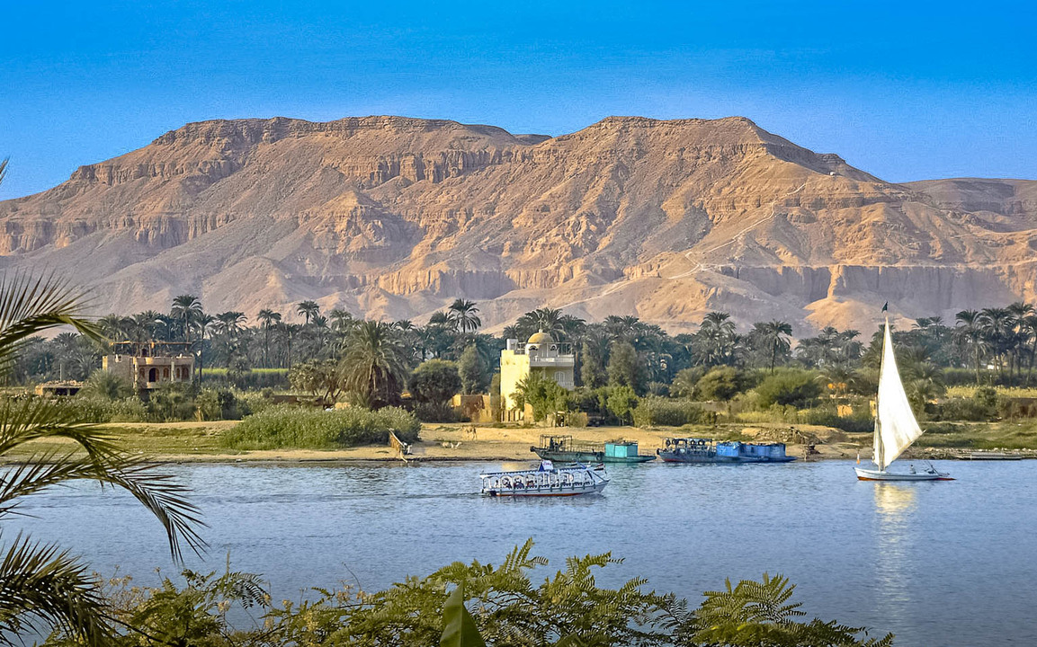 Déesses du Nil et Serenity Alma Heights ( ex Serenity Fun City )