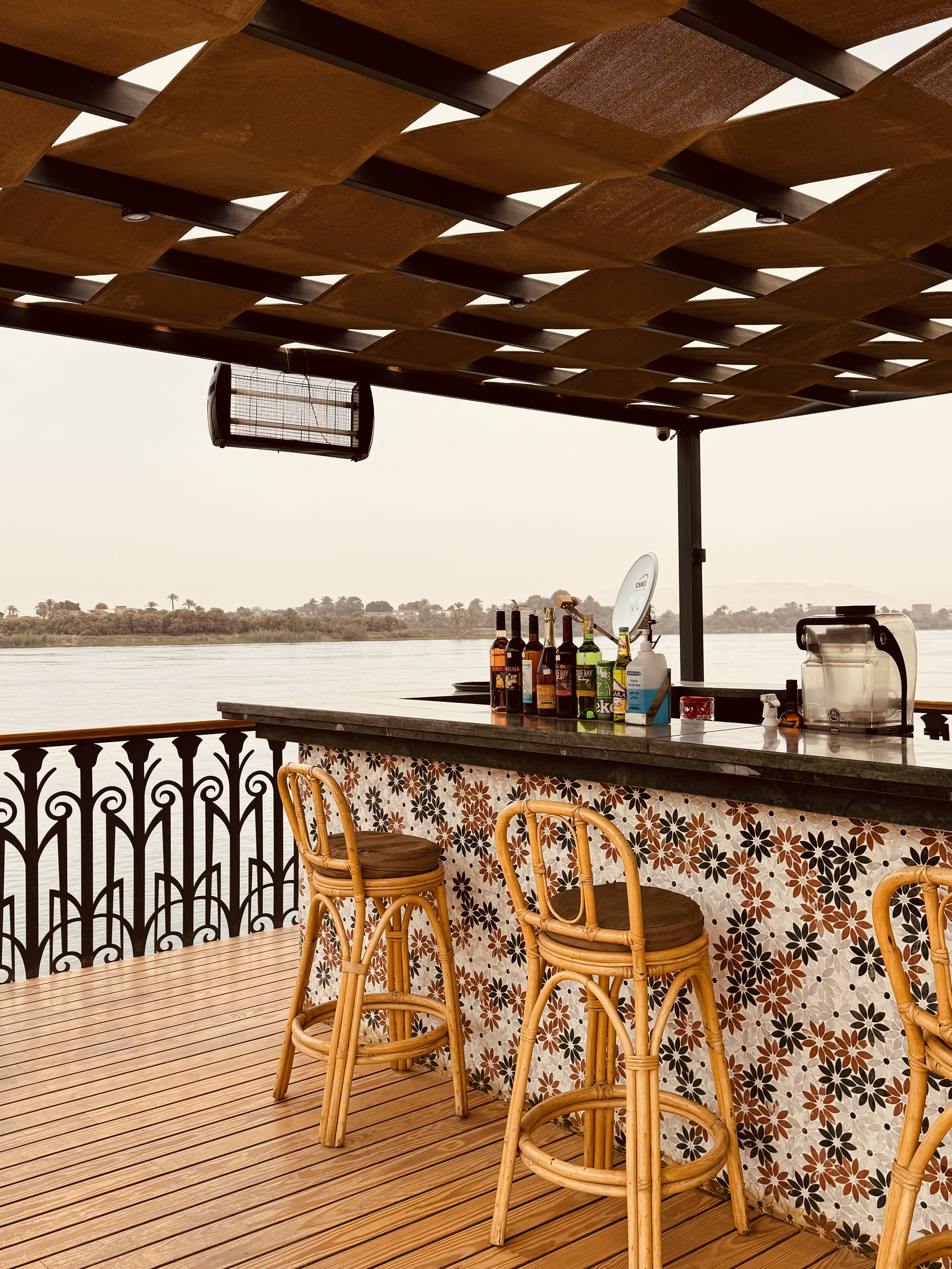 Nil Authentique en Dahabeya Nile Majestic 5 Voiles (ou similaire) 7 nuits - 10