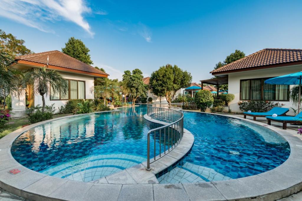Hôtel Pinnacle Grand Jomtien Resort and Beach Club 4* - image 17